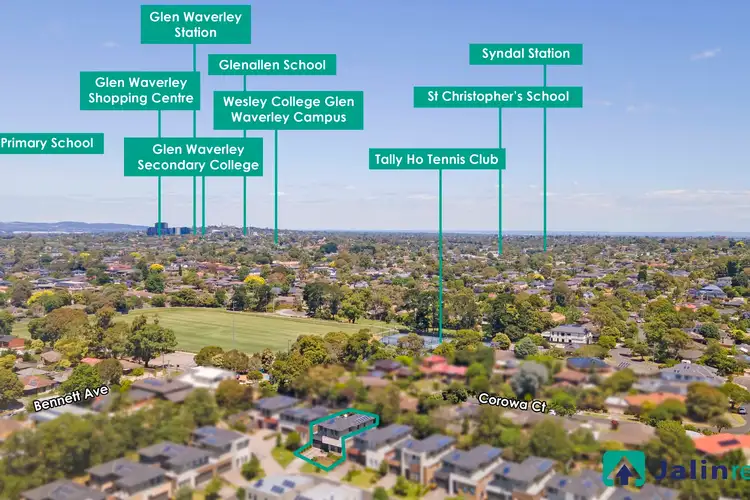 Sixth view of Homely house listing, 15 Solferino Close, Mount Waverley VIC 3149