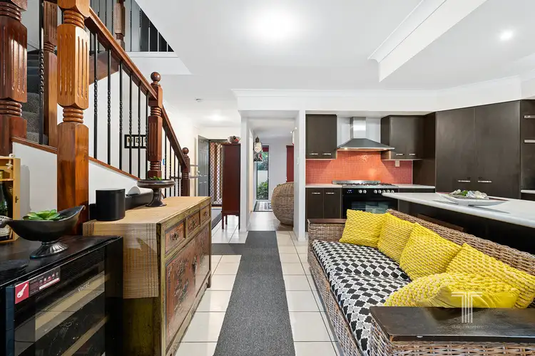 Sixth view of Homely house listing, 19 Estate Place, Holland Park West QLD 4121