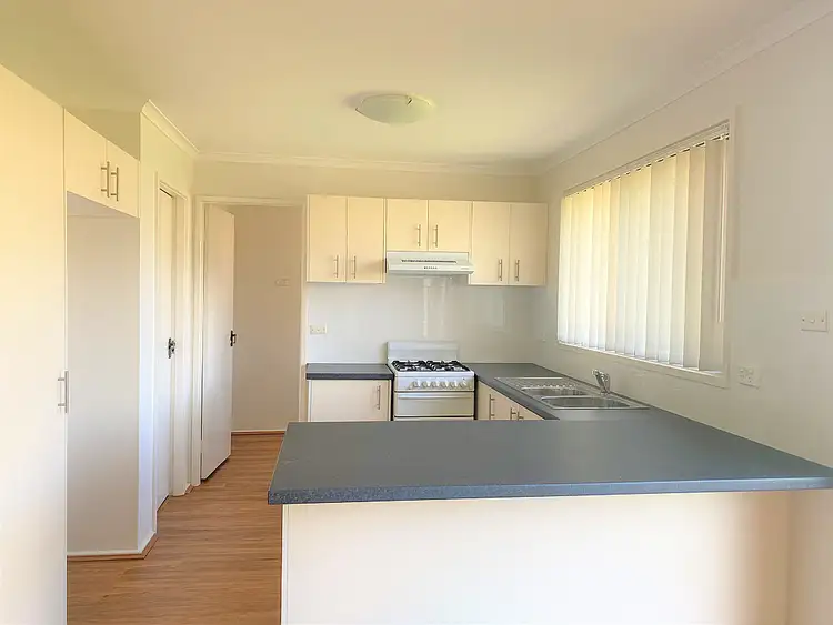 Third view of Homely house listing, 2 Jellie Place, Oakhurst NSW 2761
