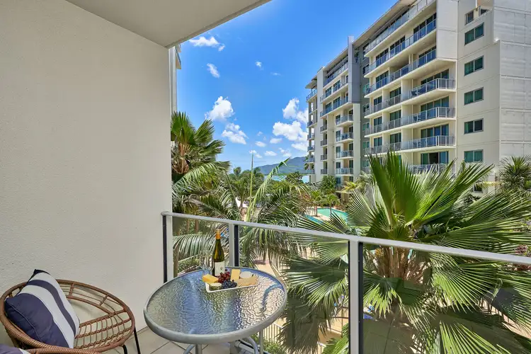 26/99 Esplanade Street, Cairns City QLD 4870