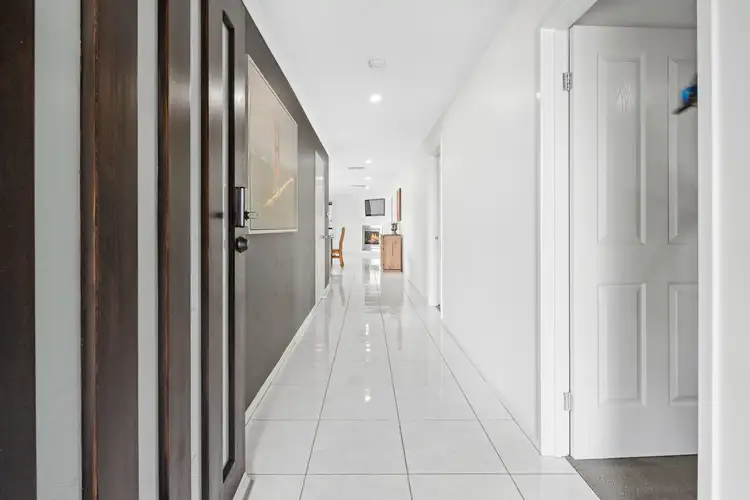 Second view of Homely house listing, 4 Kiribilli Court, Seaford Rise SA 5169