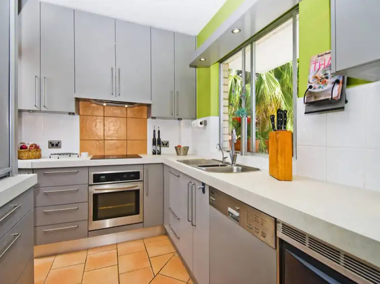 Second view of Homely house listing, 8/5 Stuart Street, Collaroy NSW 2097