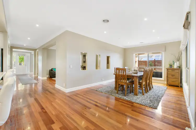 Sixth view of Homely house listing, 7 Galli Court, Hillside VIC 3037