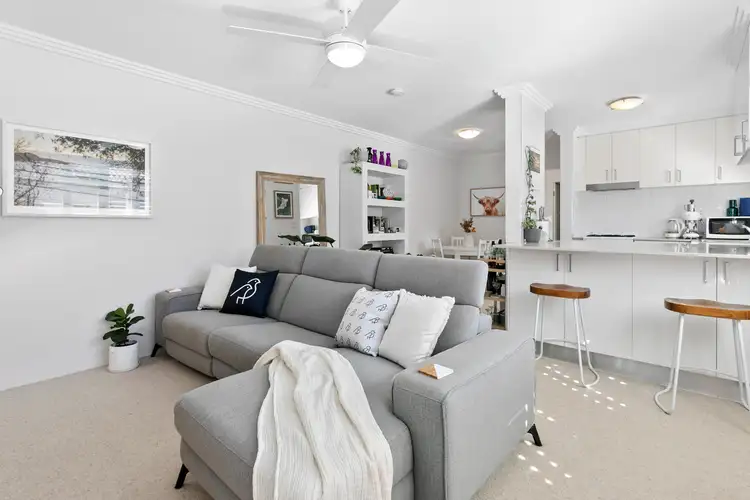 Main view of Homely unit listing, 16/11 Rowe Street, Freshwater NSW 2096