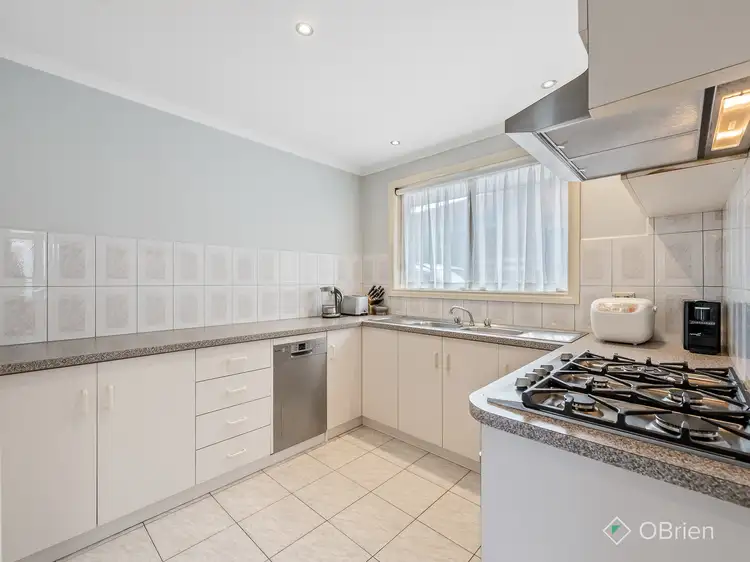 Third view of Homely unit listing, 5/39 Swindon Crescent, Keilor Downs VIC 3038