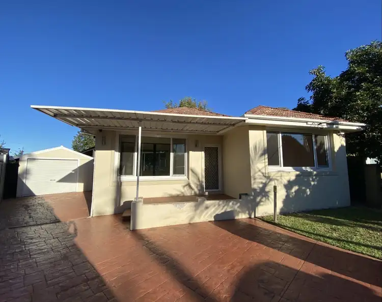 8 Coreen Place, Banksia NSW 2216