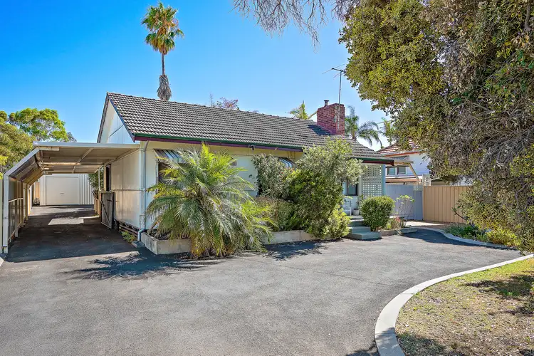 18 Balgore Way, Carey Park WA 6230