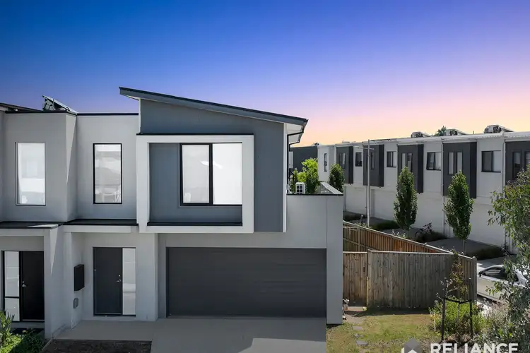 4 Beehive Drive, Williams Landing VIC 3027