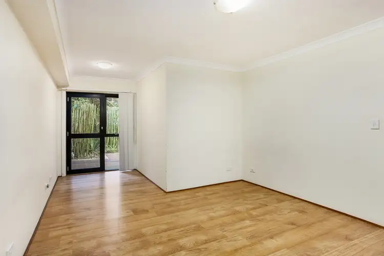 Third view of Homely apartment listing, 6/52-58 Howard Avenue, Dee Why NSW 2099