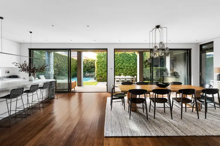 52 Foam Street, Elwood VIC 3184