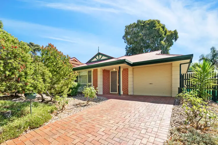 2 Burton Mews, Aberfoyle Park SA 5159