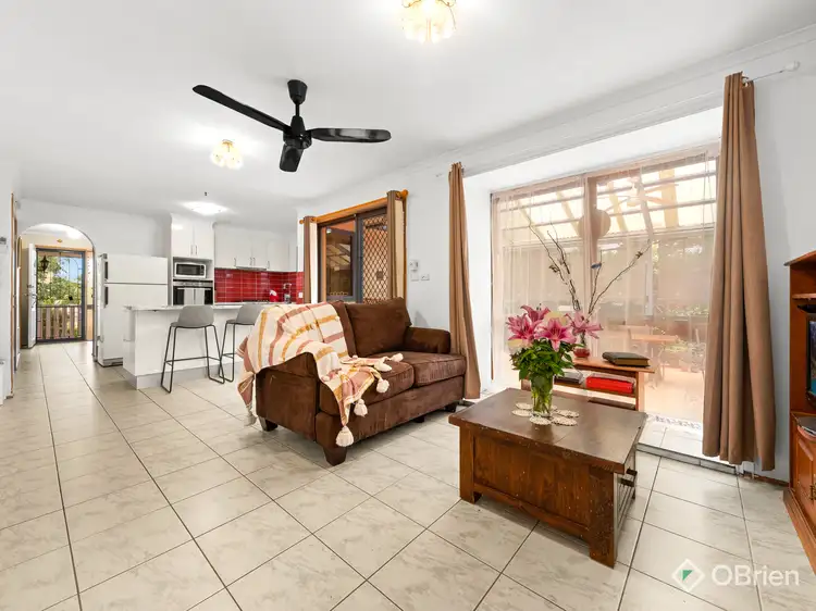Fifth view of Homely house listing, 1 Cathie Court, Narre Warren VIC 3805