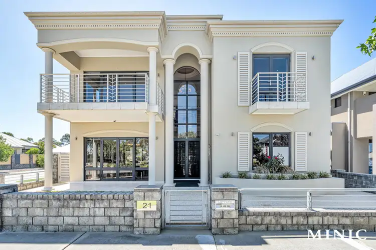 21 Cambridge Promenade, Canning Vale WA 6155