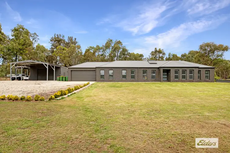 18 Daglish Street, Chiltern VIC 3683