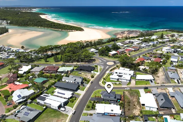 Second view of Homely house listing, 5 Bimbla Avenue, Dolphin Point NSW 2539