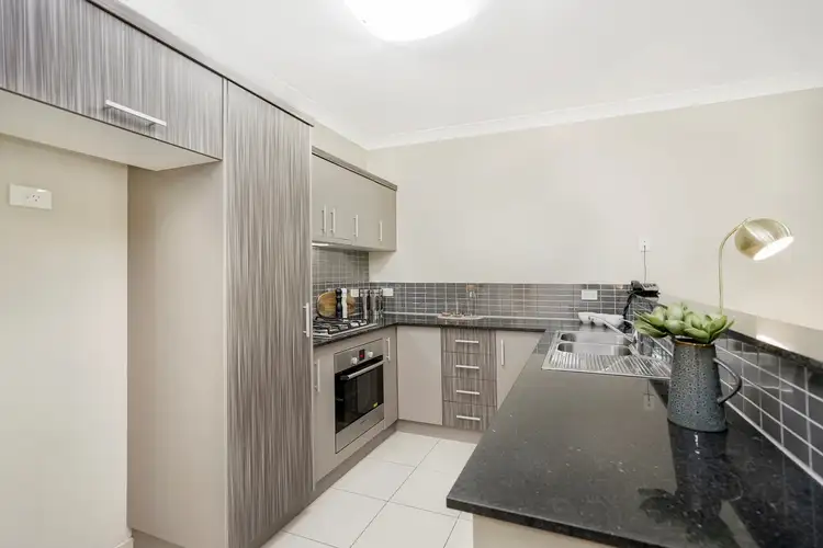 1135/37-41 Mann Street, Westcourt QLD 4870