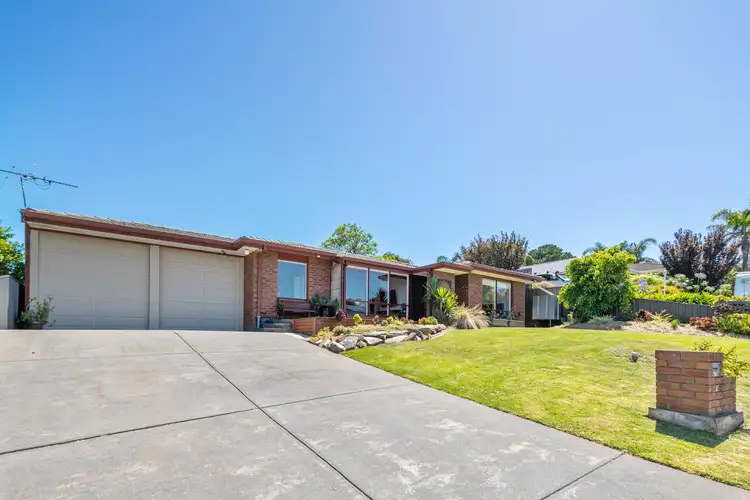 4 Oakvale Way, Hallett Cove SA 5158