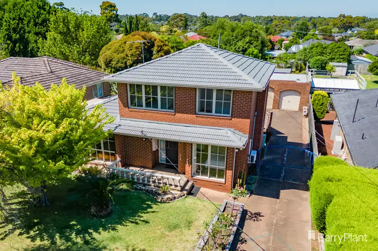 46 Whitehaven Crescent, Mulgrave VIC 3170