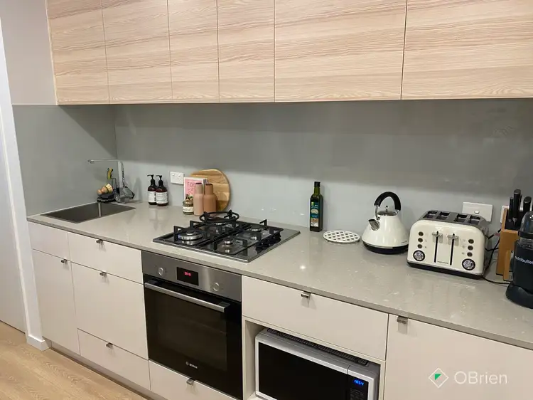 Fourth view of Homely apartment listing, 102/6 Queen Street, Blackburn VIC 3130