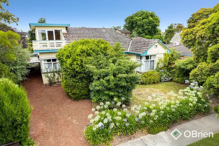 125 Fleetwood Crescent, Frankston South VIC 3199