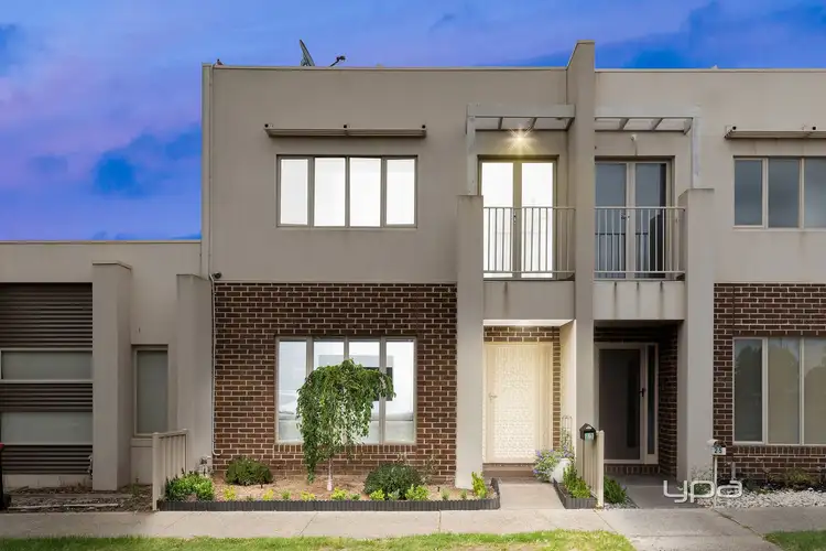 23 Landcox Way, Caroline Springs VIC 3023