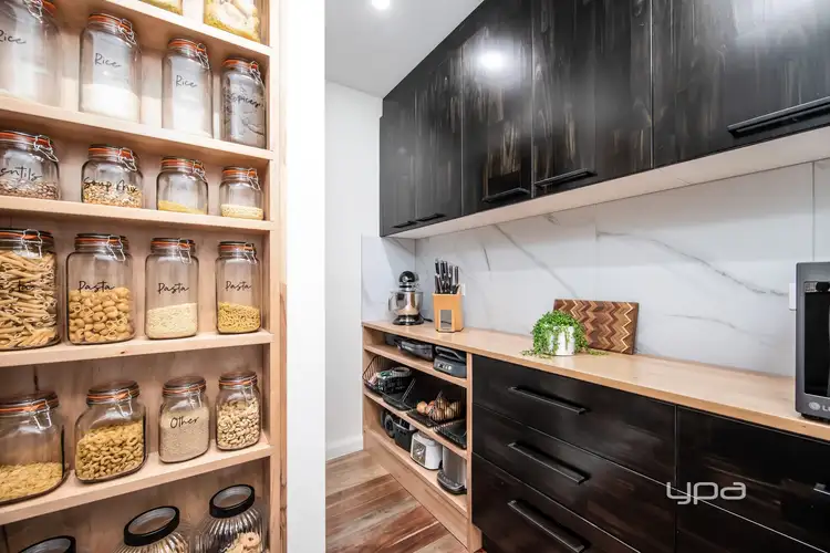 Fifth view of Homely house listing, 4 Meads Court, St Albans VIC 3021