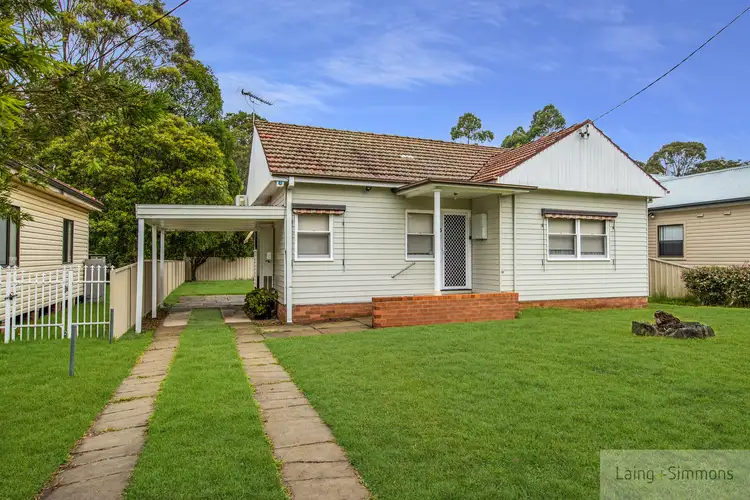 13 Grayson Avenue, Kotara NSW 2289