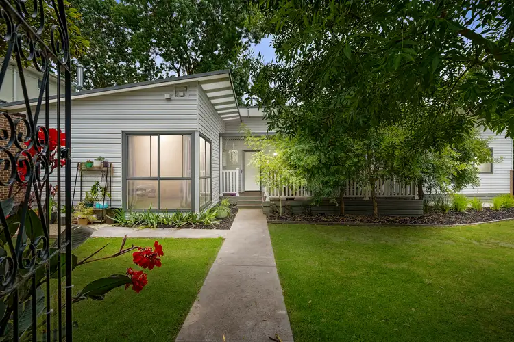 1 Eothen Lane, Kilsyth VIC 3137