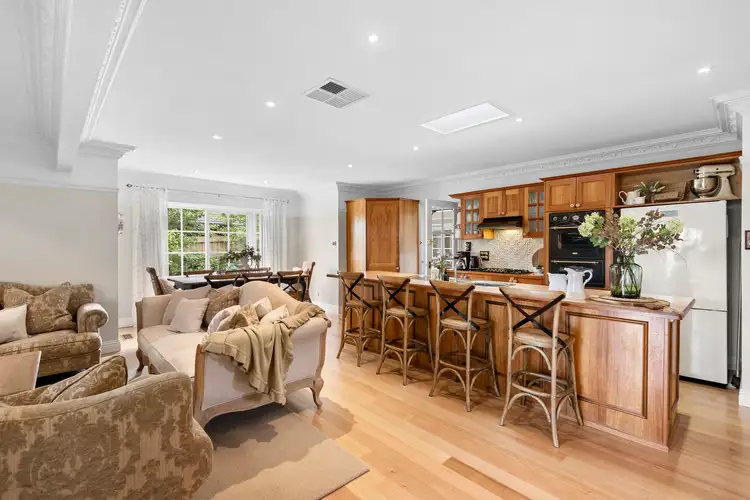 Fourth view of Homely house listing, 10 Elmore Avenue, Croydon VIC 3136