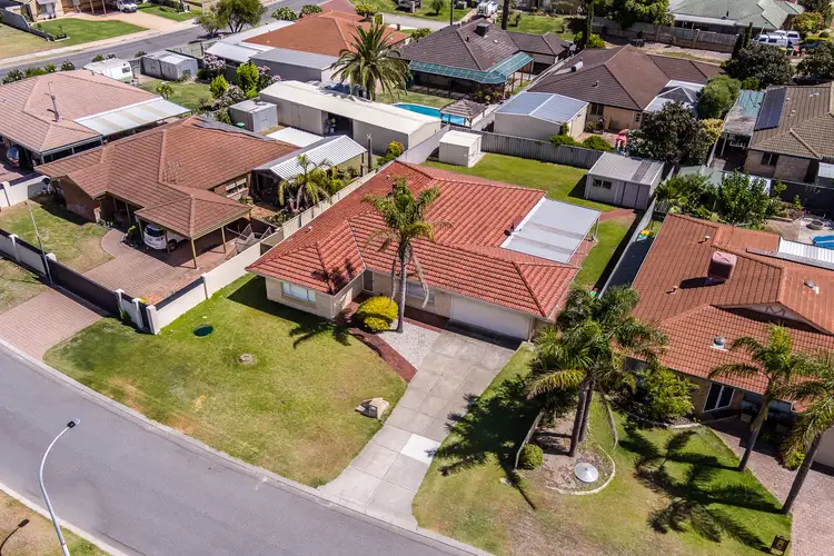 28 La Rochelle Ramble, Port Kennedy WA 6172