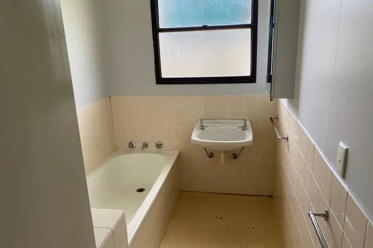 Seventh view of Homely house listing, 13 Taylor Crescent, Traralgon VIC 3844