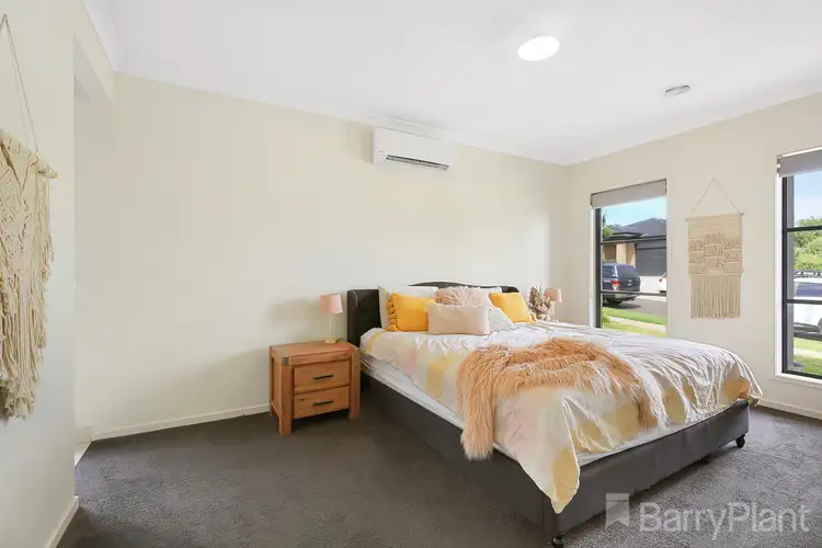 Sixth view of Homely house listing, 38 Timbertop Crescent, Drouin VIC 3818
