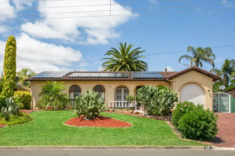 34 Tania Drive, Aberfoyle Park SA 5159