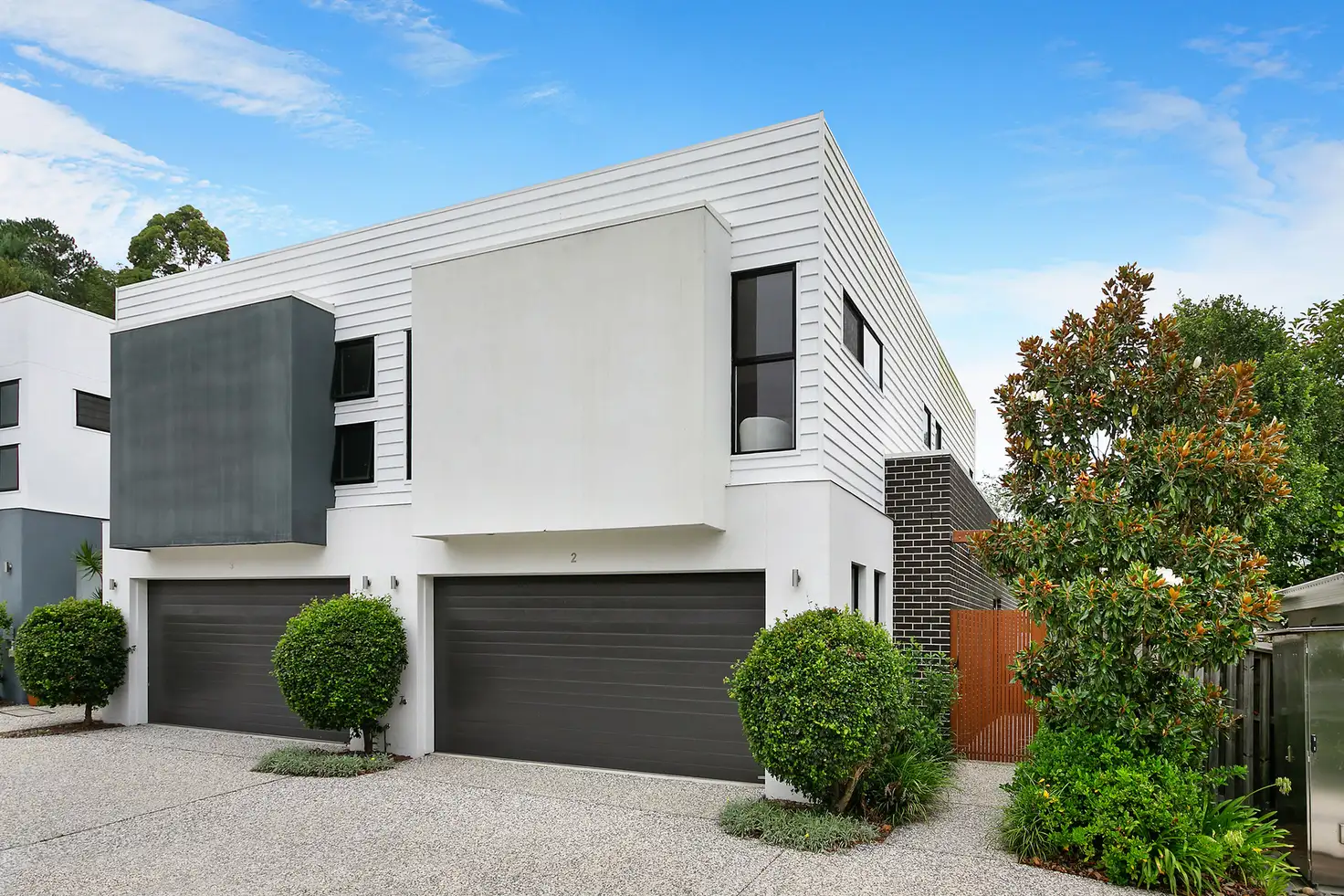 Main view of Homely townhouse listing, 2/6 Border Drive North, Currumbin Waters QLD 4223