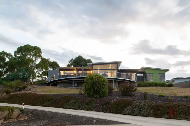 11 Allison Avenue, Riverside TAS 7250