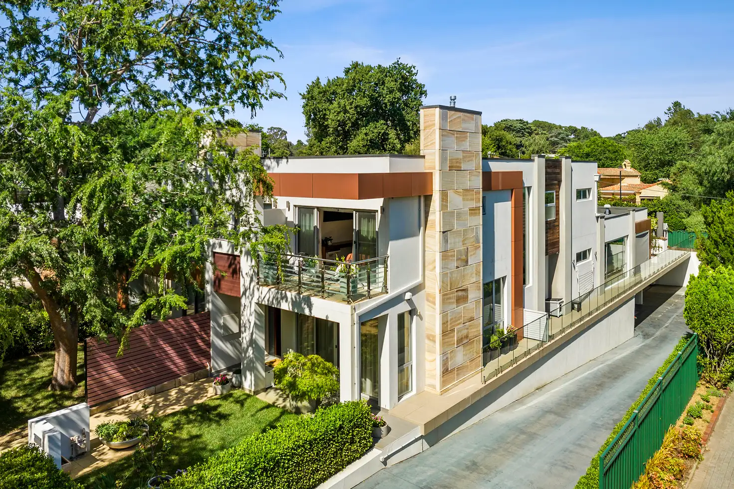 Main view of Homely townhouse listing, 2/71 Novar Street, Yarralumla ACT 2600