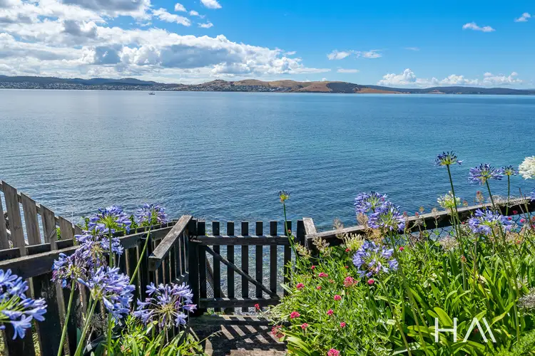2/852A Sandy Bay Road, Sandy Bay TAS 7005