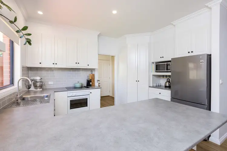 Fifth view of Homely house listing, 5 Fiona Drive, Gol Gol NSW 2738