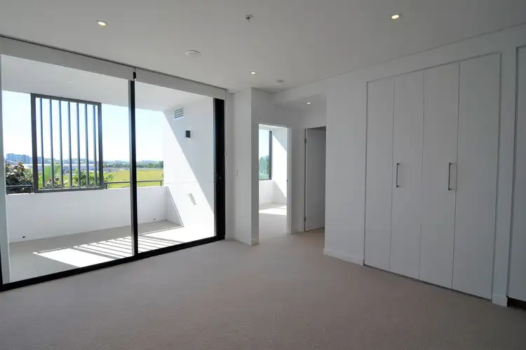 Third view of Homely apartment listing, 20206/320 MacArthur Avenue, Hamilton QLD 4007