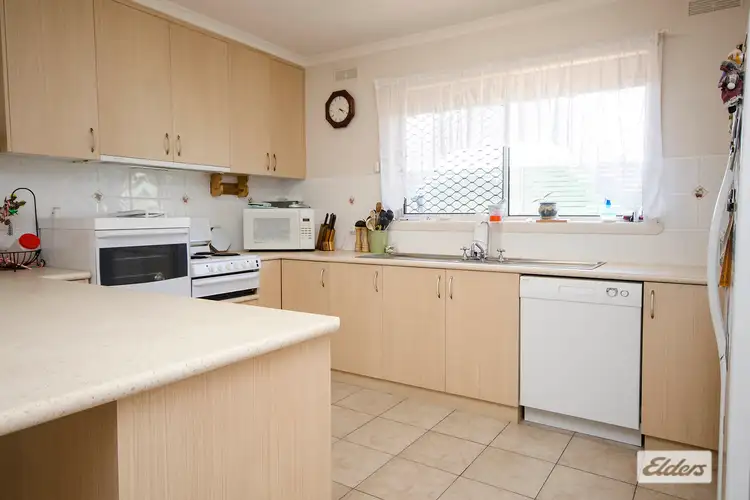 Third view of Homely unit listing, 2/9 Tower Street, Wodonga VIC 3690