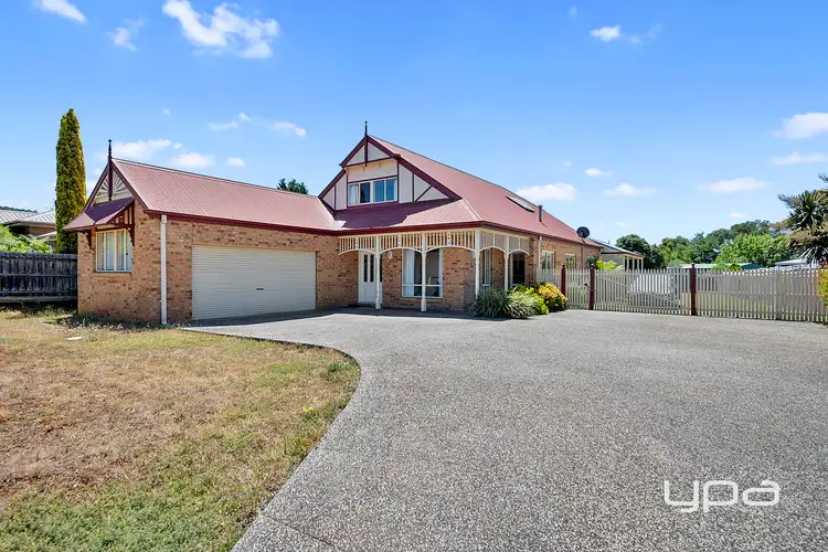 38 Cairns Drive, Darley VIC 3340