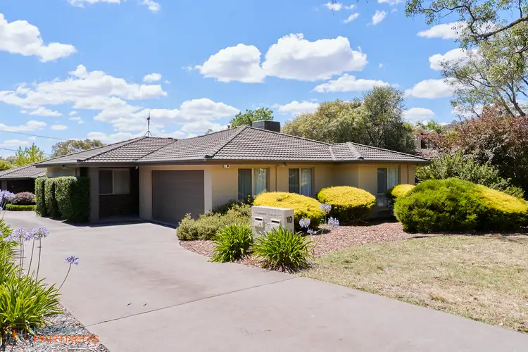 10A Dennis Street, Garran ACT 2605