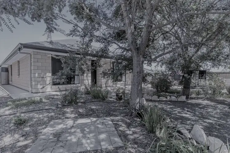 18 Fifth Street, Loxton SA 5333