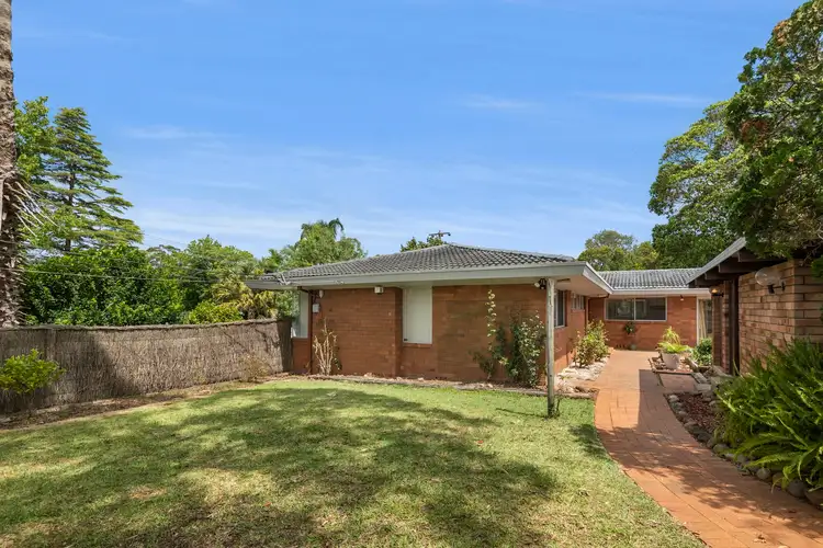 82 Woodbury Road, St Ives NSW 2075