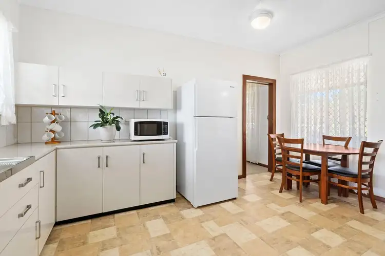 Fifth view of Homely house listing, 4 Milne Street, Loxton SA 5333