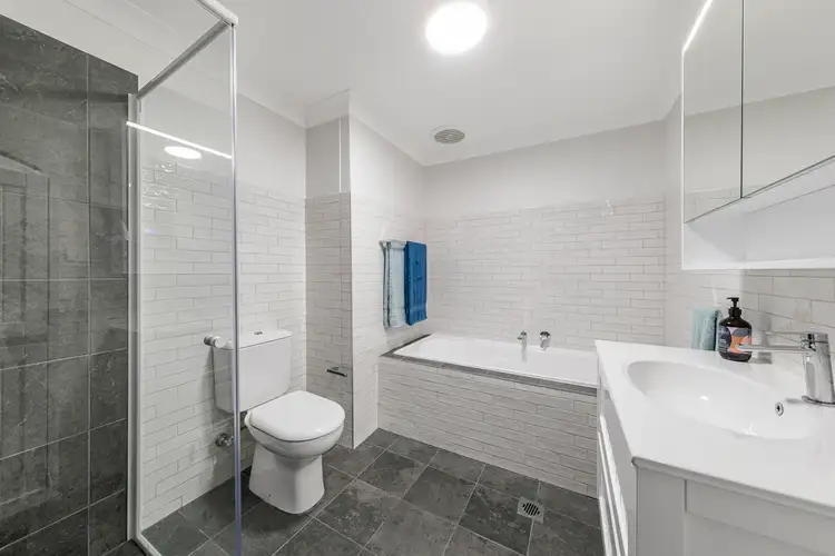 Fourth view of Homely unit listing, 4/197-199 Pacific Highway, Lindfield NSW 2070