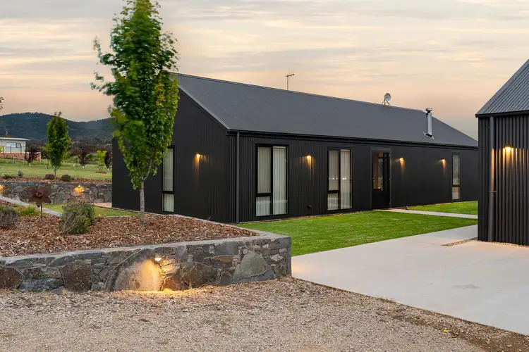 156 Mount Pleasant Drive, Googong NSW 2620