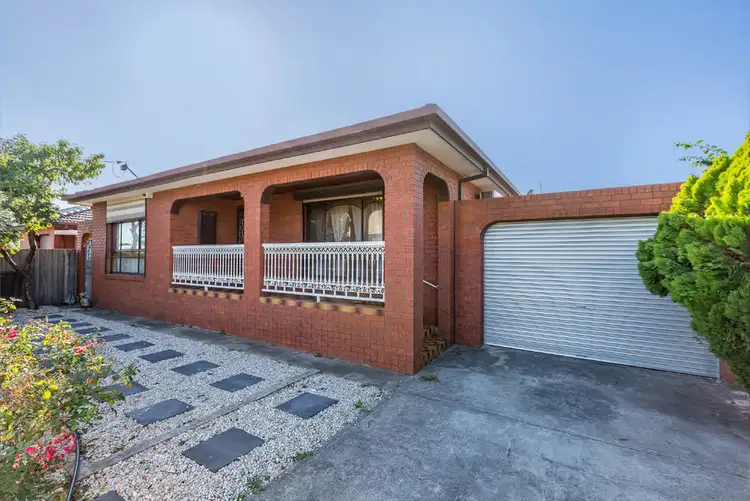 86 Ashley Street, West Footscray VIC 3012