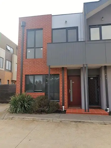 1/24 Featherpark Way, Craigieburn VIC 3064
