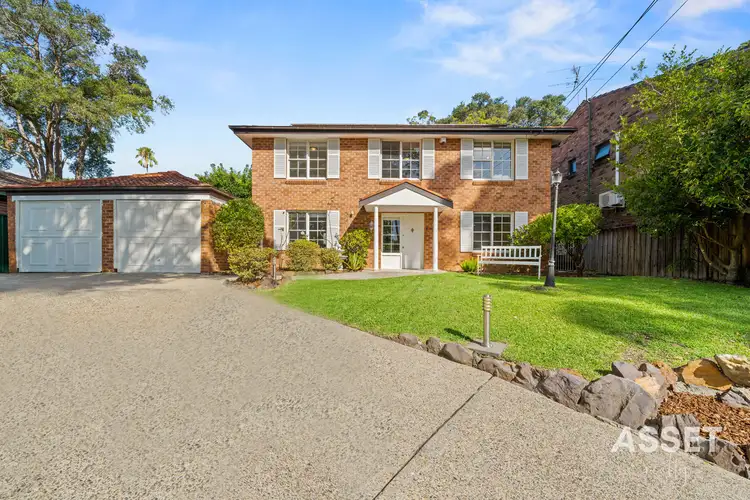 11 Holford Crescent, Gordon NSW 2072